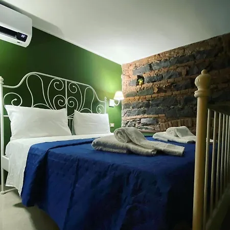 Nobilehouse 2 4* Κατάνια