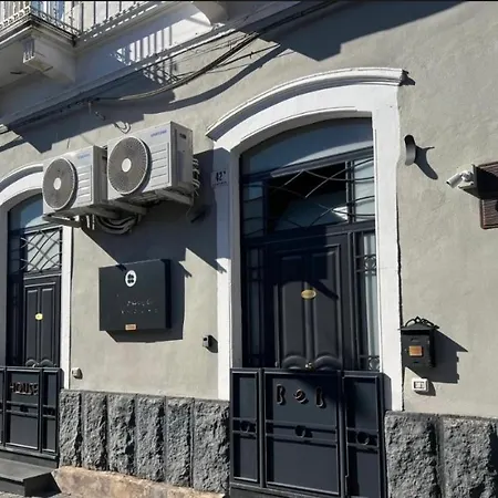 Nobilehouse 2 Couette-café 4*